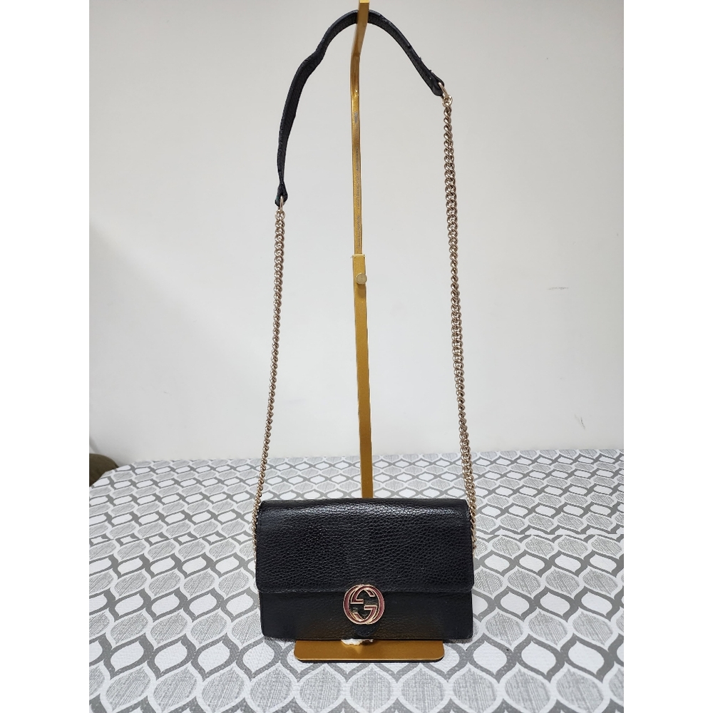 GUCCI Dollar Calfskin Interlocking G Chain Wallet On Chain Black